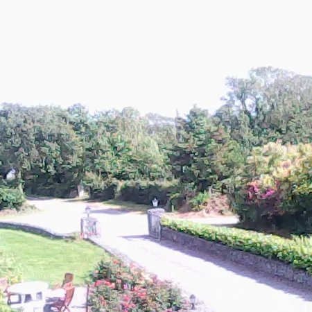 Tom And Eileen's Farmhouse Bed & Breakfast 4*